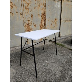 Biurko białe 100x55x76