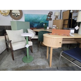 Stolik  pomocniczy z metalu DESIGN LETTERS Trisse