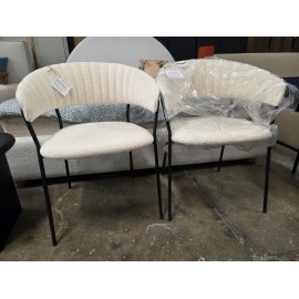 Zestaw 2 krzeseł do jadalni boucle złamana biel  Mariposa